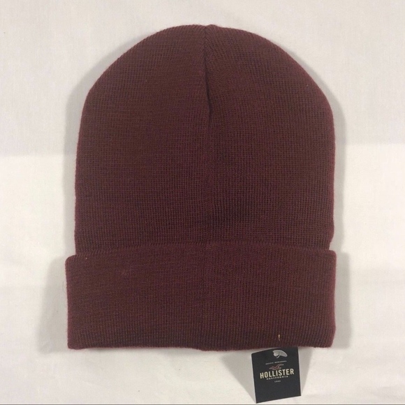 LAST ONE!! NWT Hollister Beanie Maroon - Picture 2 of 3
